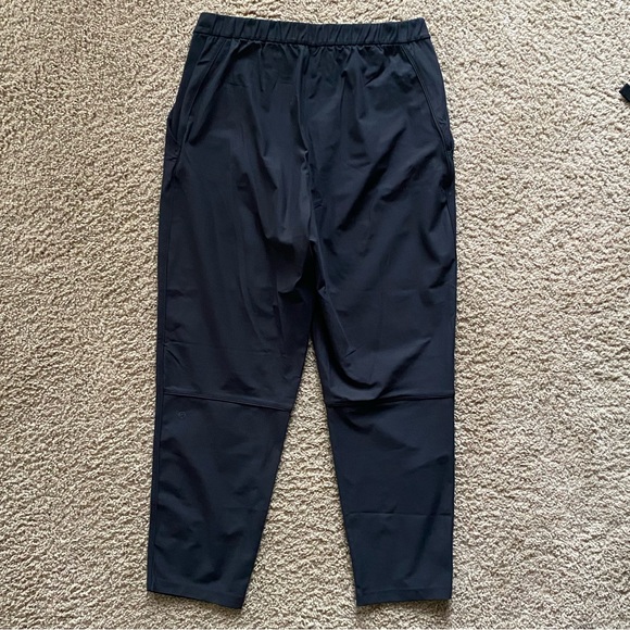 Lululemon | Essential HR Trouser | Size 10 - Picture 3 of 4